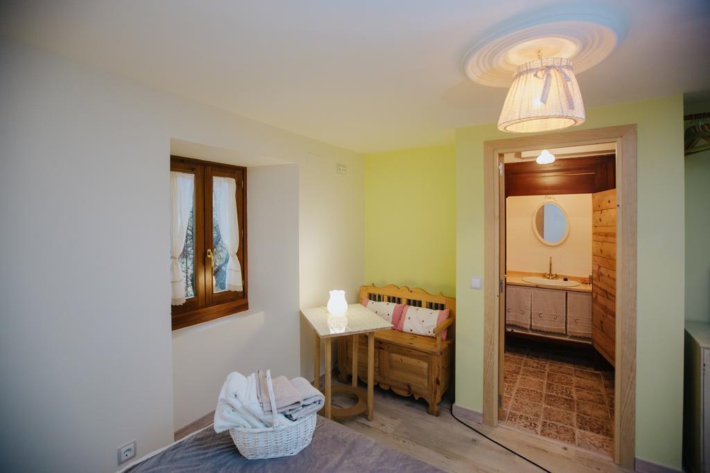 Casa Rural Valle De Tena Sallent de Gállego 외부 사진